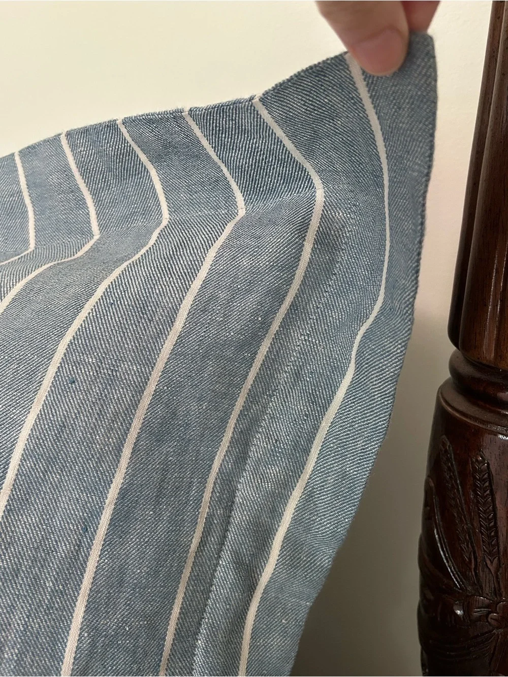 Pottery Barn Blue and White Pinstripe Pillow Shams 100% Linen
